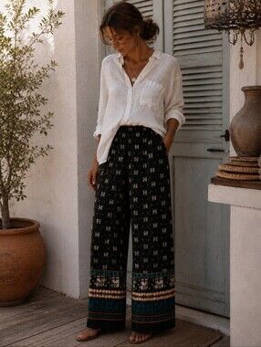 Boho Elephant Print Wide Leg Pants M/L  100% Viscose  Lightweight Summer Palazzo